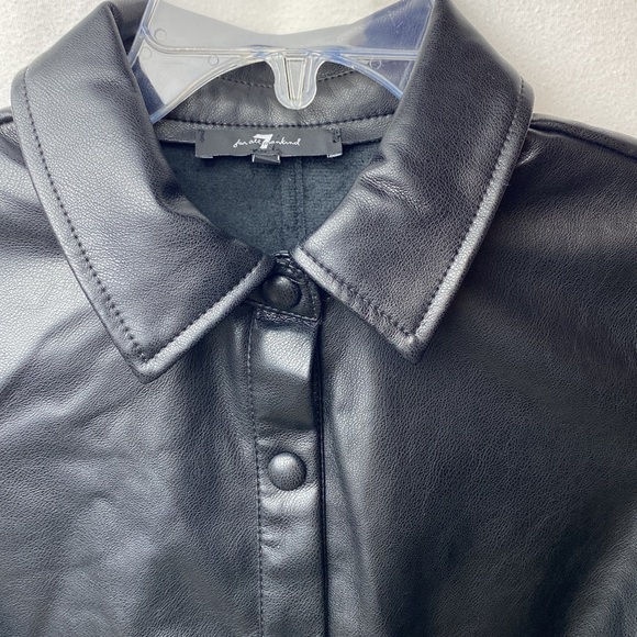 7 for all mankind Faux leather puff sleeve top NWT! Size S, black - Picture 4 of 15